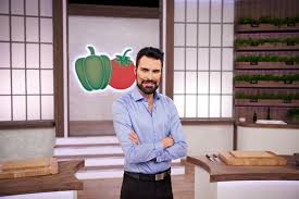 Parents seeking alternatives to the overexposed ryan have flocked to this soundalike name, which peaked at #146 in 2011. Rylan Clark Neal Makes Career Announcement With New Celebrity Podcast Essex Live