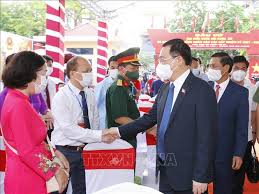 Sáng 20/7, quốc hội đã thảo luận, biểu. Chá»§ Tá»‹ch Quá»'c Há»™i VÆ°Æ¡ng Ä'inh Huá»‡ Báº§u Cá»­ Táº¡i Huyá»‡n An Lao Háº£i Phong Baotintuc Vn