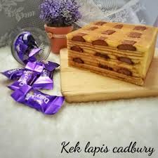 Such as ones with cadbury chocolate and oreo cookies. Kek Lapis Sarawak Cadbury Shopee Malaysia