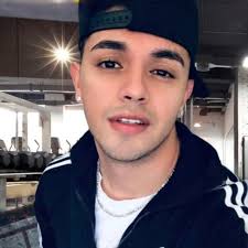 Yep… that's a booty it is..🧌