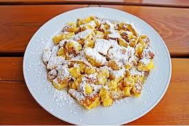 Omas Kaiserschmarren Ist Einfach Schnell Und Zeitlos Ein Ideales Rezept Das Auch Kinder Lieben Kaiserschmarren Recepten