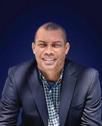 Aurora Knowles's Instagram, Twitter & Facebook