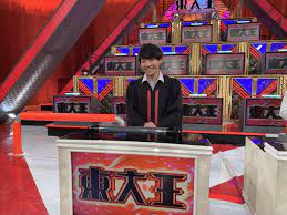 東大王 今週もありがとうございました 8連勝 今日はとても強かった 光ちゃんは今まで問題の巡りが悪かったので 今回はもう 凄かったですね そういうものも跳ね除けるさらなる強さというか ということで 立つ必要のなかった早押し席で チームが強く強くなっ