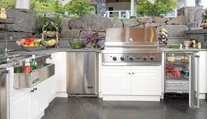 When first creating an outdoor tile countertop you need to know how large you are going to make it. Ultimate Outdoor Kitchen Design Guide Countertop Specialty