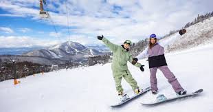 TOP】日本最大級のスキー場情報サイト ‐ SURF&SNOW