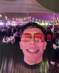 Edson Reyes's Instagram, Twitter & Facebook