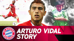 There is not much information available about arturo's parents or his education but it is known that he was born in a middle class family and it was his uncle who helped him grow as a famous chilean player. The Dust Eater Arturo Vidal S Story Fc Bayern Youtube
