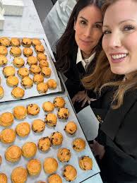 It's my best friend's birthday! Happy birthday, Jen! 🎉🎂Thankful to have  the best sister, best friend and partner in crime! I hope all your wishes  come true today. I love you! @jenwainstein #