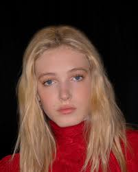 Gucci Cruise 2026 Unveils Radiant Minimalism Gucci Cruise 2026 Makeup: Get  the Radiant, Minimalist Look