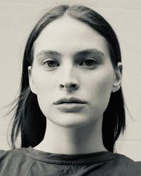 SOPHIRA 🕊️🦋☀️