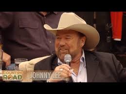 Pin By Sandy Ballard On Johny Lee In 2020 Johnny Lee Johnny Looking For Love