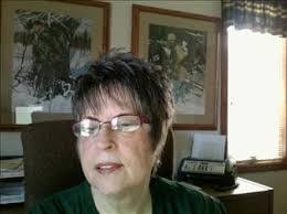 Sharon Hendren's Instagram, Twitter & Facebook