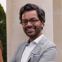 Correo electrónico y teléfono de Lee Crank