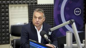 Orbán viktor az interjúban beszélt a hitelmoratóriumról is, amelyet a nyár végéig meghosszabbítanak. December 27 28 An Kezdodhetnek Az Elso Oltasok Miniszterelnok Hu