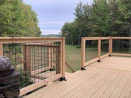 Welded Mesh Level Rail Panel By Wild Hog Railing Deck Railings Deck Railing Design Outdoor Stair Railing
