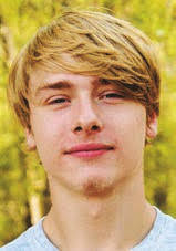 Summer Mcdowell's Instagram, Twitter & Facebook