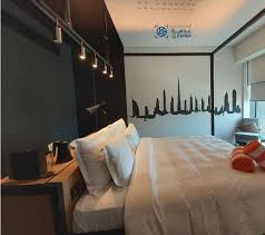 استكشاف مشروع واجهة السيف البحرية خور دبي جولة في القسم المعاصر بعدسة معماري بـ عدسة معمارى Home Decor Home Decor Decals Home