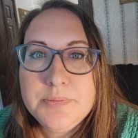 50+ "Lindsay A." profiles