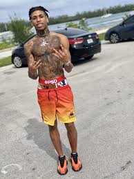 Nle Choppa On Twitter Rapper Style Cute Black Guys Rap