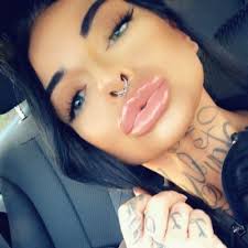 Baru Kerja Setengah Jam, Pegawai Ini Langsung Dipecat Gara-gara Tato