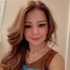 Luxury Nails And Spa Llc