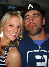 From previous three years aaron rodgers has been in a dating relationship with an actress girlfriend named as olivia munn. Is Aaron Rodgers Married To Wife Aaron Rodgers Girlfriends List Read A Biography