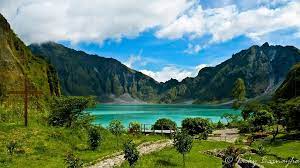 Mt Pinatubo Crater Lake Tarlac Philippines Philippines Local Travel Beautiful Places