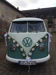 Suchen Sie Fur Ihren Schonsten Tag Einen Vw Bulli Inkl Chauffeur Dann Sind Sie Bei Mir Genau Vw Bus T1 Hochzeitsauto Hochzeit Auto Autoschmuck Hochzeit