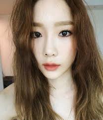 This 30 Year Old Girl O S On Fireeeeeee Gambar Kim Yoona