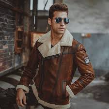 1001 Idees Blouson Aviateur Le Veterant Qui Plane Au Dessus De La Mode Blouson Homme Hiver Perfecto Homme Veste Cuir Homme