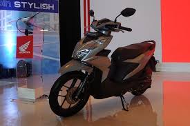 Kedua warna tersebut membalut body honda beat yang. Gambar Motor Beat 2020 Rosaemente Com