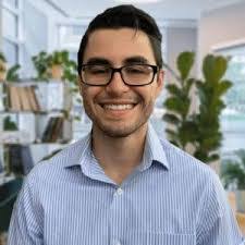 Aaron Boileau's Instagram, Twitter & Facebook