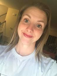 bottle of red bottle of white OR... mirrors