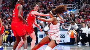 I Know What Hatred Looks Like': Angel Reese's Fiery Reaction To Caitlin  Clark's Flagrant Foul Gets Reaction From RGIII | Yardbarker