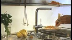 It has a swivel and a cool, modern design, this kitchen tap is both fashionable and practical! Franke Active Kitchen Youtube