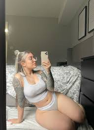 Escort Jennifer | Devozki.com