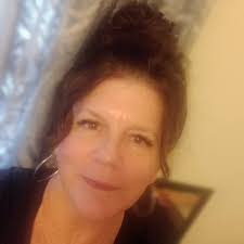 Deidra Mendicina Thompson updated her profile picture.