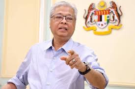 Sabah tidak patut melonggarkan prosedur operasi standard (sop) perintah kawalan pergerakan (pkp) fasa 1 pelan pemulihan negara yang telah ditetapkan oleh majlis keselamatan negara (mkn). Pelaksanaan Pkp Di Seremban Port Dickson Bermula Esok Hingga 1 Feb Ismail Sabri Wilayahku