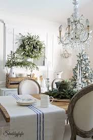 19 Dining Room Ideas For More Dining Decor Ideas Decor Dining Room Diningro French Country Christmas Country Christmas Decorations Christmas Dining Room
