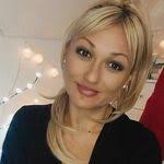 Sandra Vano's Instagram, Twitter & Facebook