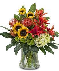 Maybe you would like to learn more about one of these? Pin On Floral Arrangements