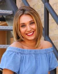 Nicole Kopczynski's Instagram, Twitter & Facebook