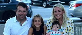 The decision led to backlash from. Schwanger Mit 16 Jamie Lynn Spears War Medienrummel Zu Viel Promiflash De