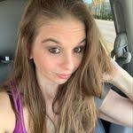 Katrina Comeau's Instagram, Twitter & Facebook