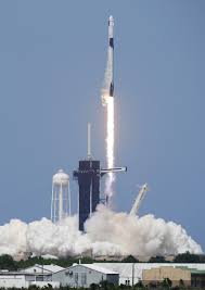 3,855 likes · 414 talking about this. Foguete Da Spacex Com Dois Astronautas E Lancado Na Florida Ciencia E Saude G1