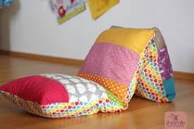 Mama Tochter Nahprojekt Ein Regenbogen Kissen Fur Die Kuschelecke Shesmile Sitzkissen Kinder Kissen Matratze Nahprojekte