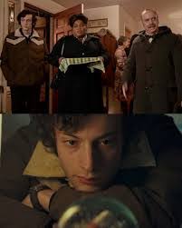 Robin Haworth's Instagram, Twitter & Facebook