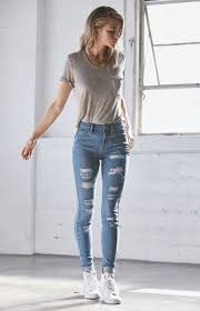 I'm talking diy ripped jeans and dip dye… to rip your jeans, i would highly advise watching the line up's diy video because it is fab and super clear! Pin Op Jeans