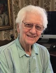 Maureen Sabo's Instagram, Twitter & Facebook