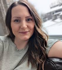 Kristen Spiker's Instagram, Twitter & Facebook